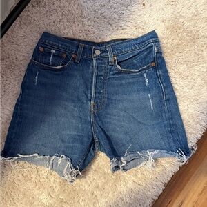 Levi shorts